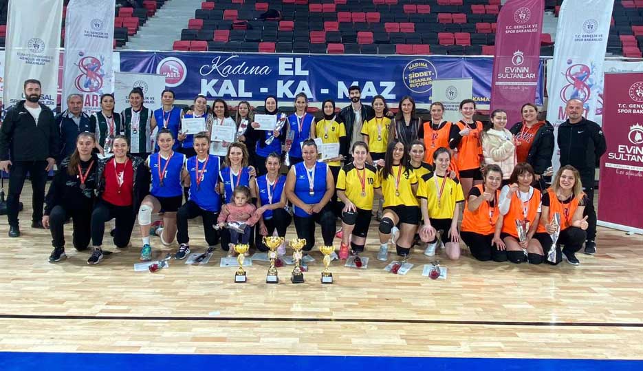 Voleybol Toplu