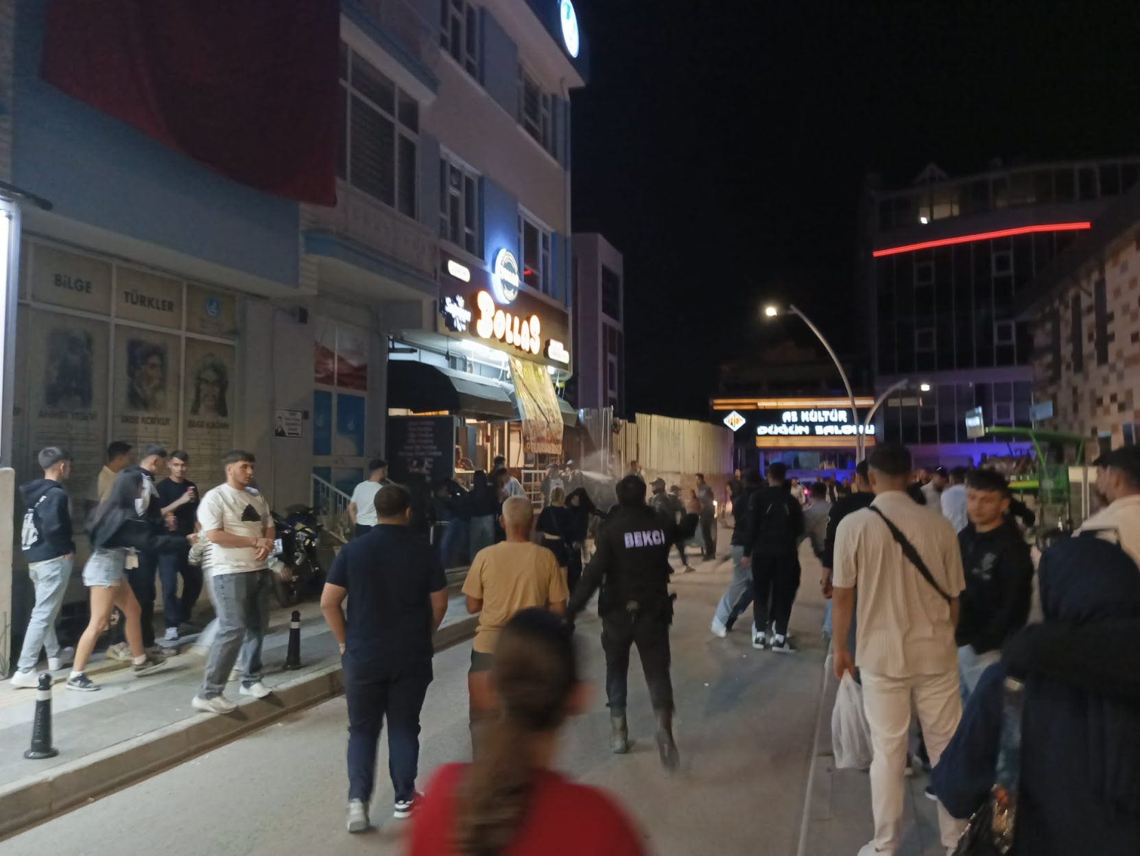 Konser Kavga