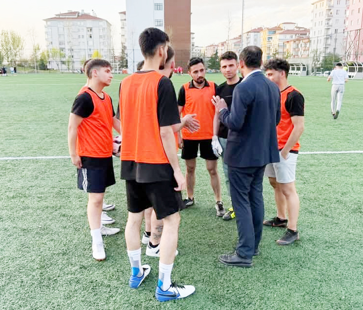 Gençlik 3