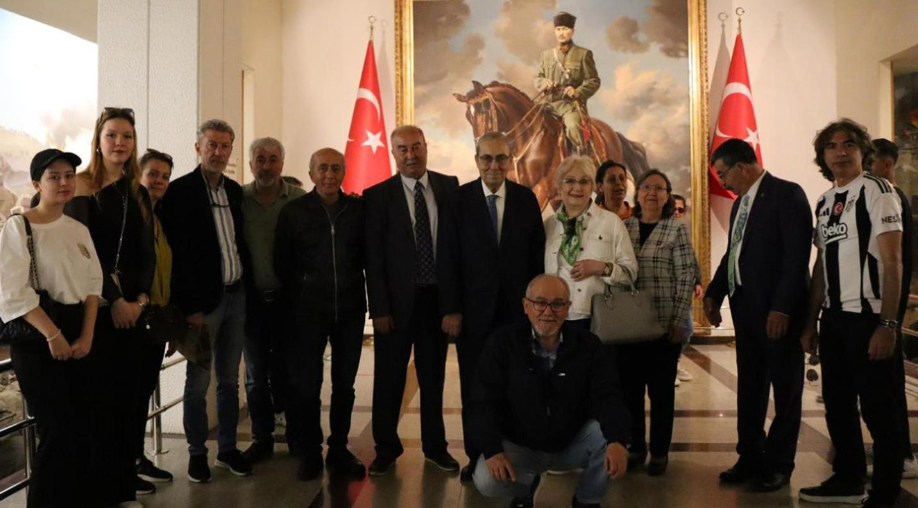 Şevket Erzen X