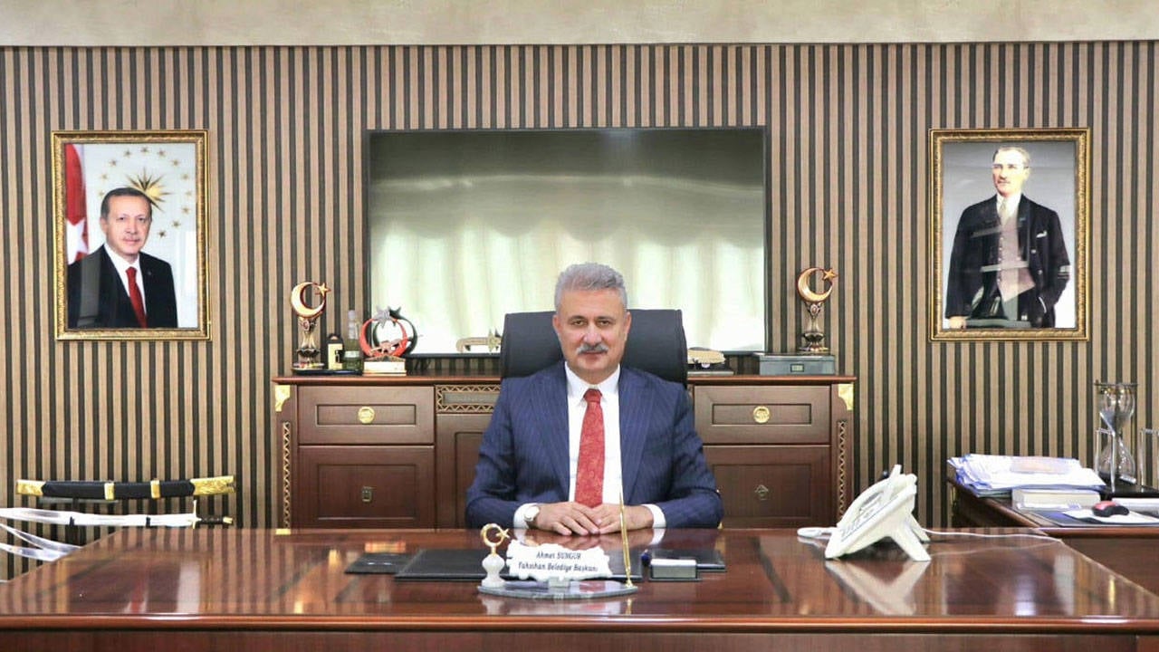 Akpli44