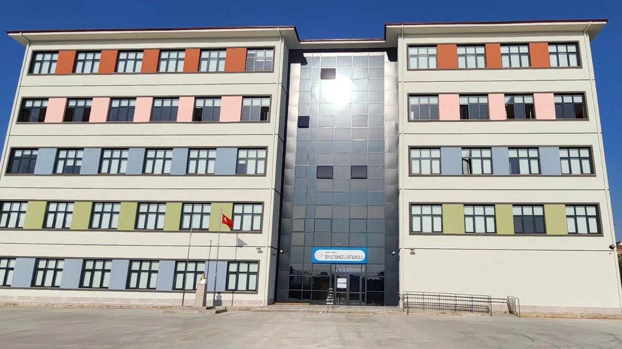 Bahcelioku44