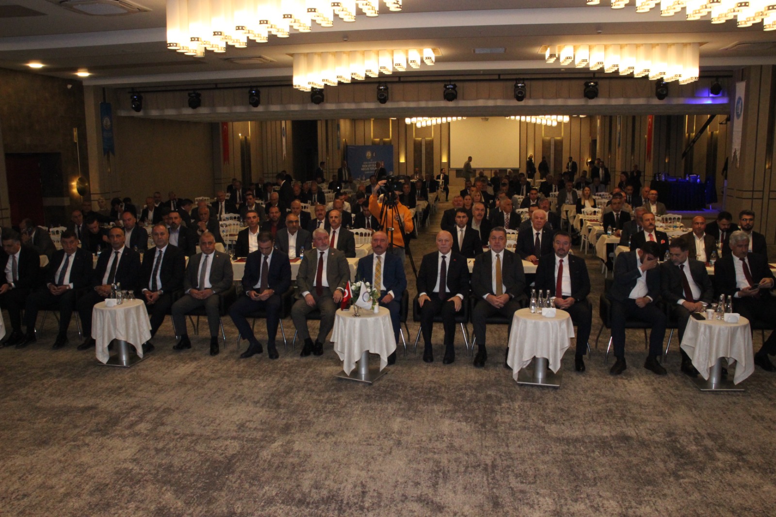 1236566E 2278 439E 857A C4899C885701