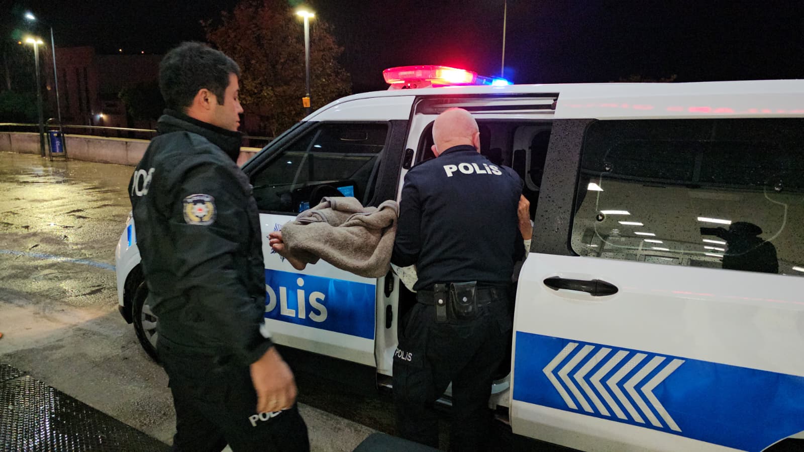 5884E92D 1037 48A3 A4F4 329097634096