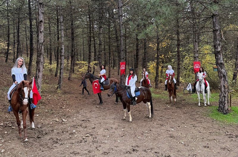 58Ead775 1E53 4B07 B16B 85Ecde9Ec03F