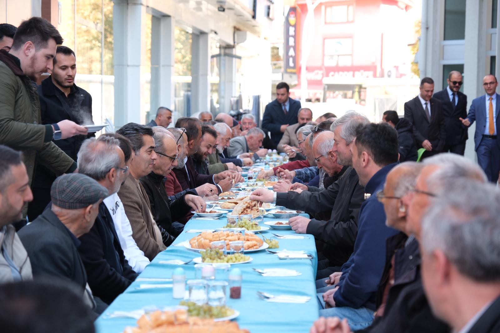 B8015537 993D 48A4 9887 11Ef809874Bf