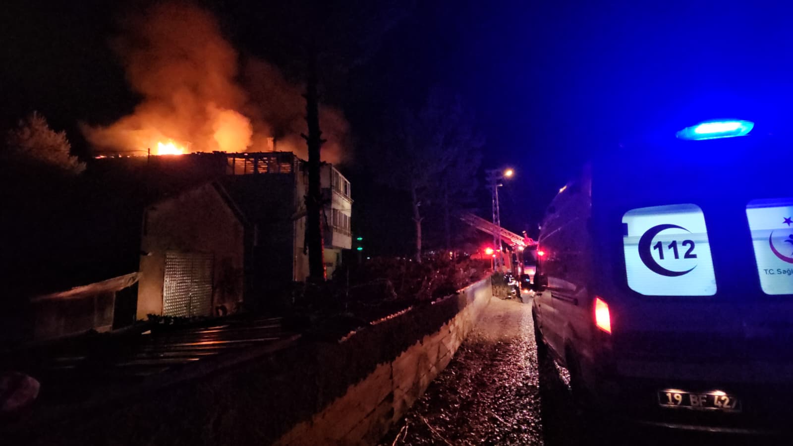 E48Df5C7 B9C2 455A 8Bcb 395605A19072