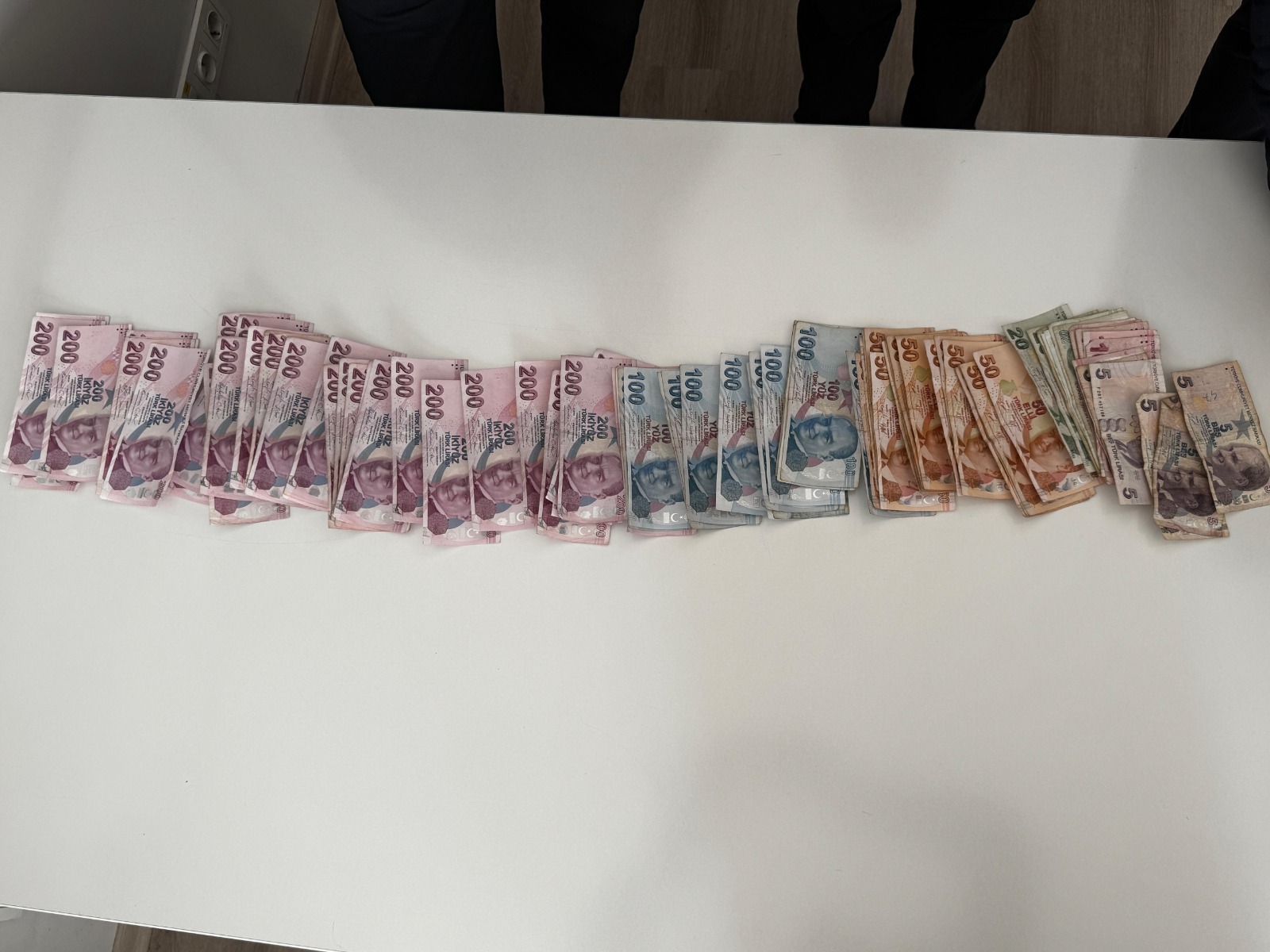 0Af41Fb7 9361 4E7B 8B99 5Fc213Bb3Fbf