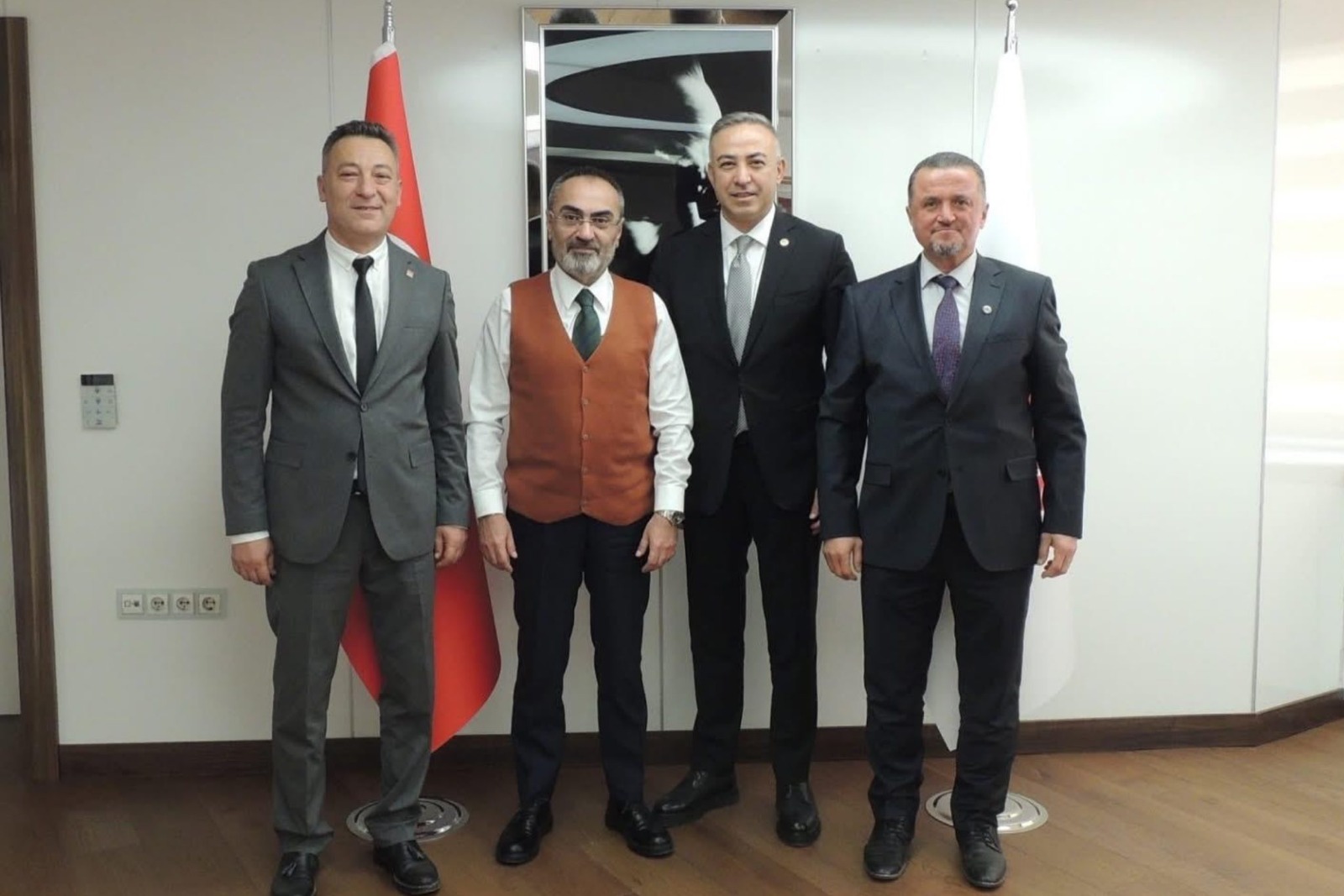 152Cb031 A025 4Eb9 9D2A A7821967833D