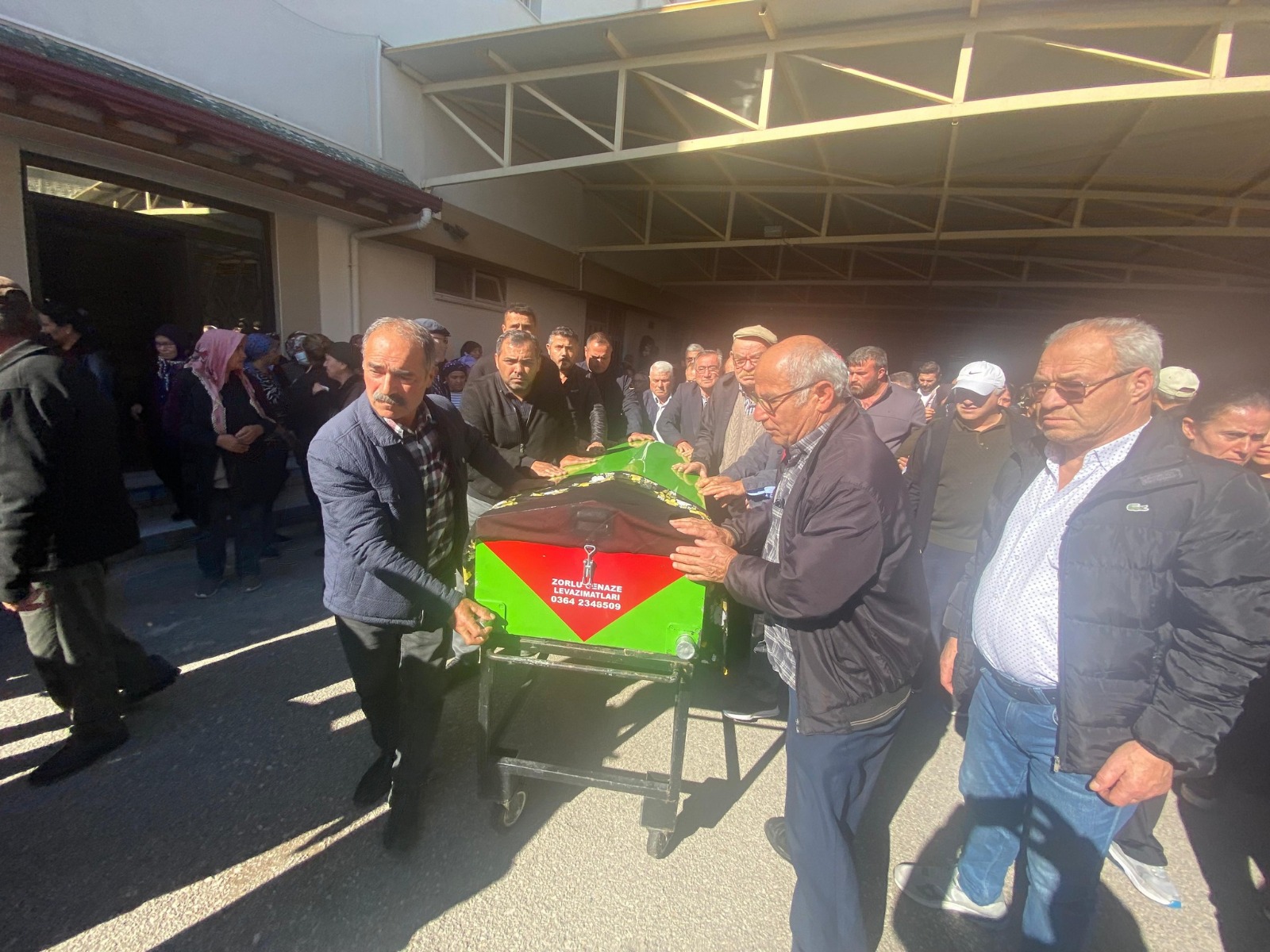 5228620C 932D 414F B325 F4523Dbe659C