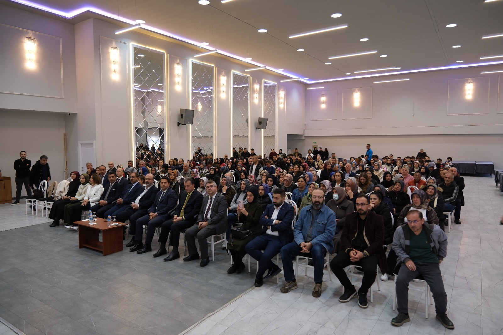 5B53394F 2Ddc 4Db4 9776 4Cf10D3Bef7E