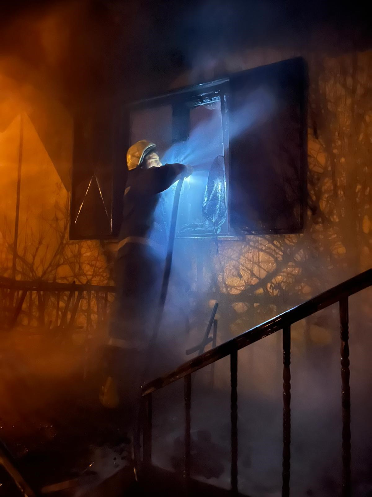 5B915C1E E89E 4649 8C16 06D1Fa9Decad