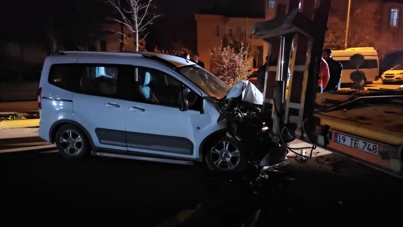 Eb997763 E560 419D B5A0 82C9C2E5B437