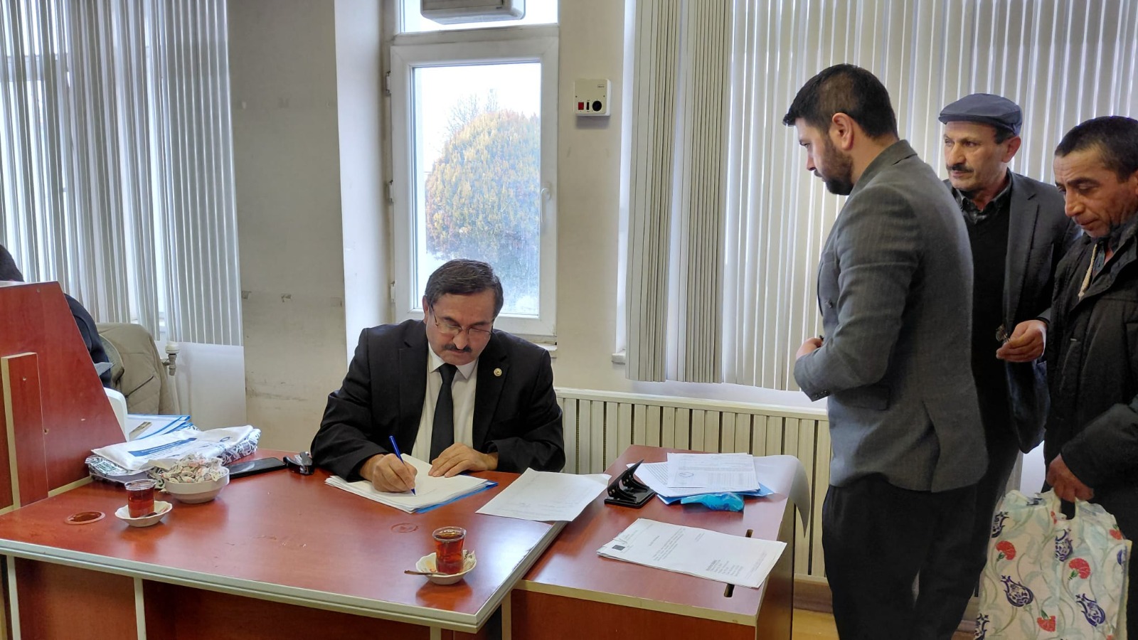 15E38683 F65D 4722 912C 53B6A4E03207