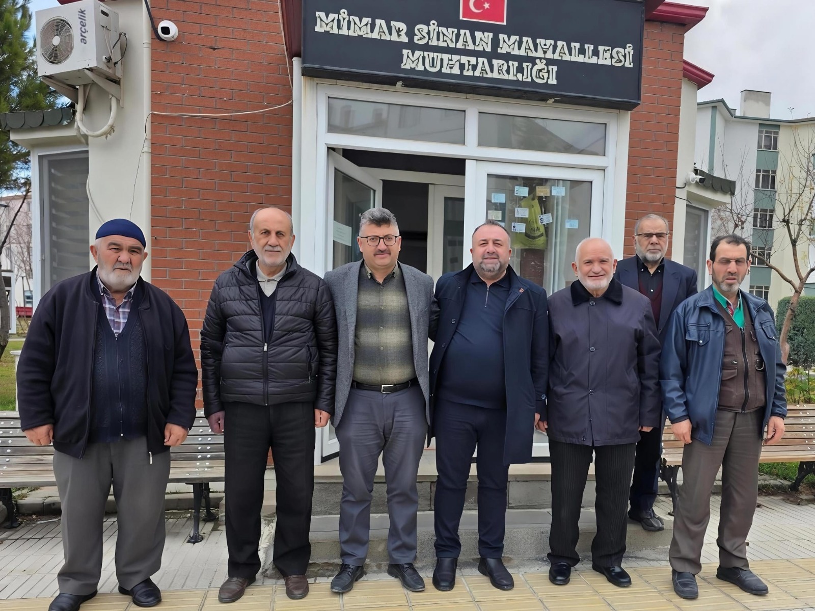 33F577De 6E7F 437C B5C3 Dcd8C5B21F9C