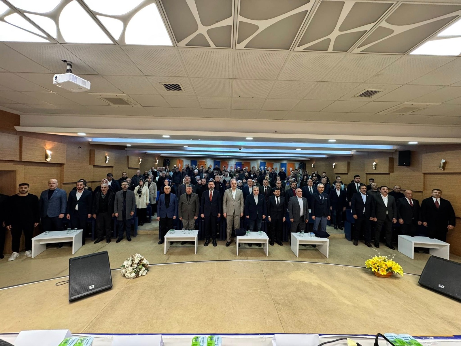 7Be6D5C4 A084 49B4 A12C Ce9Eaf310Bb2