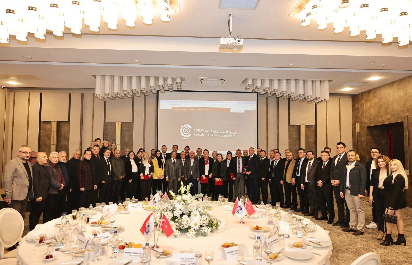 Ae5Fd22A 0E33 4E3A Aff8 01Efe39Da803