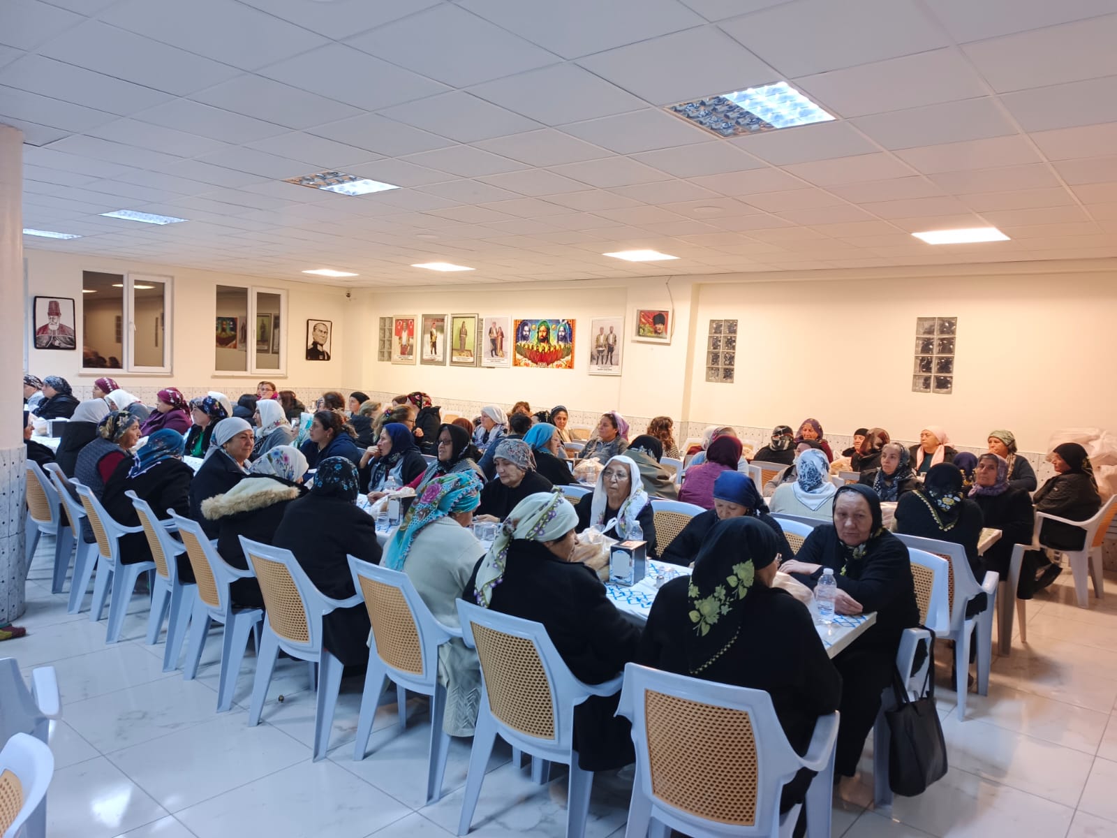 D4385516 70B9 4754 B494 50E98E6F2640