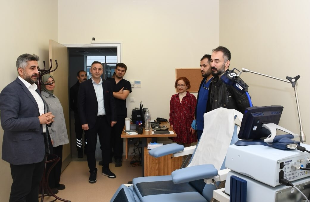 E3F690Cd 6020 4D69 869E 37550081Db18