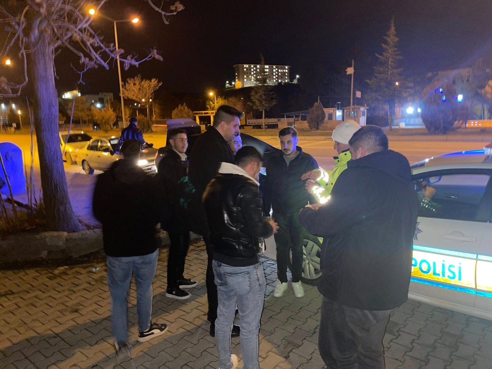 16856019 437A 460F 9Bd3 D332Eb2A2930