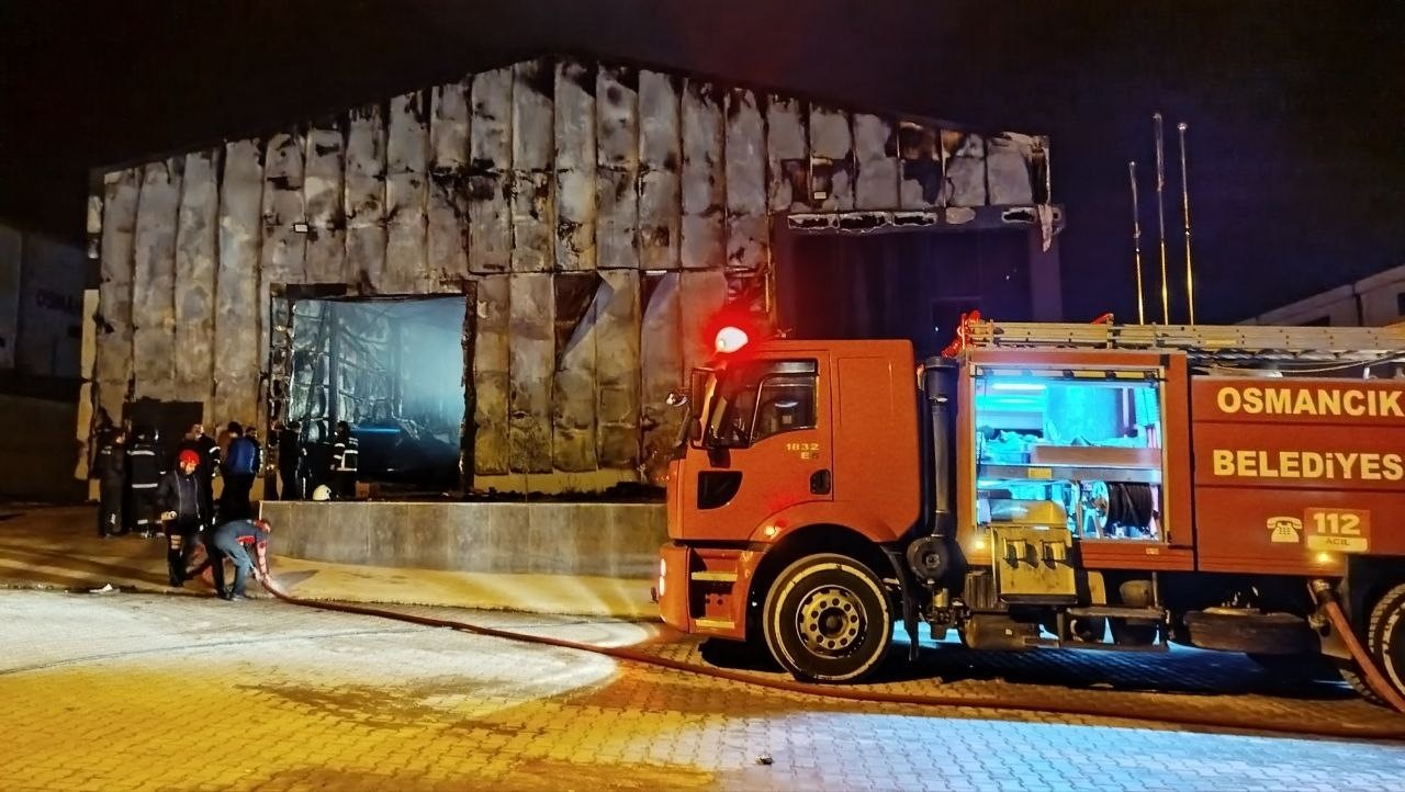 57654F8E 601A 49A8 9C2F 776C88Abc511