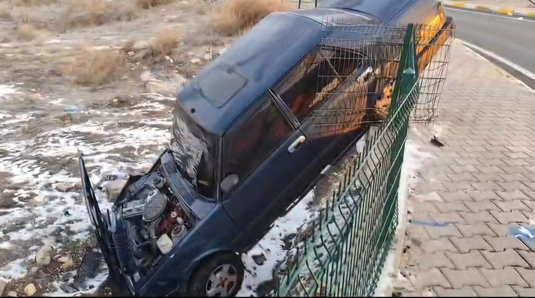 577Cb4Ea 3668 4E1A Af96 E6C1Ea7Da038 (1)