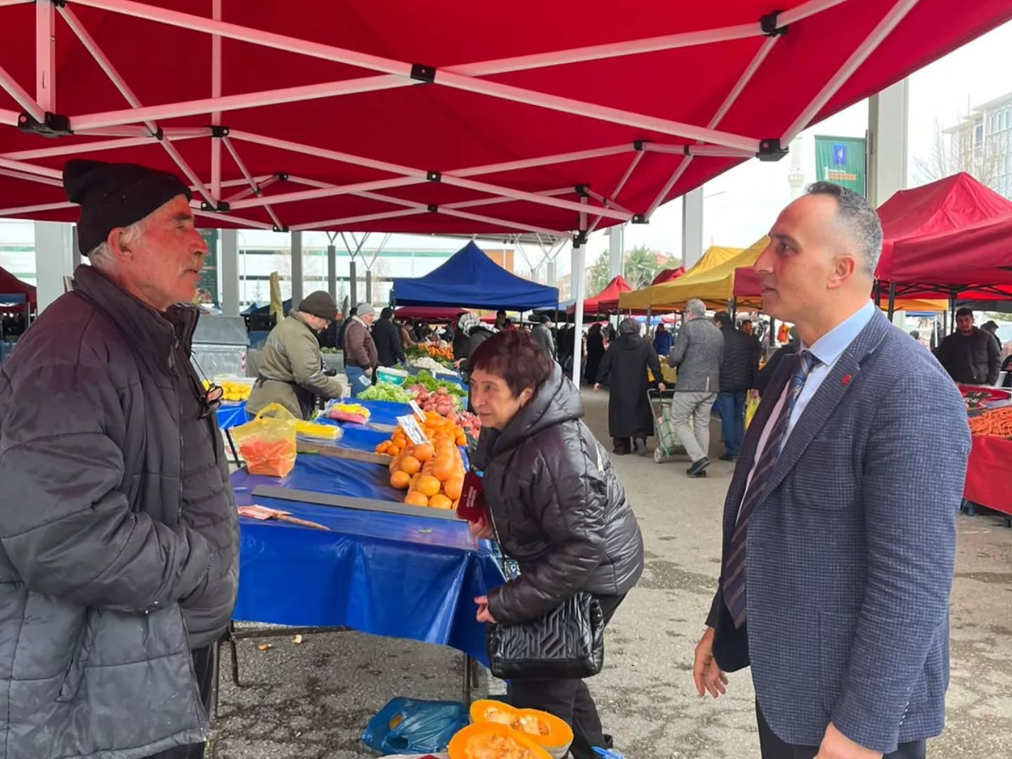 73Da46De 8A39 421A 8258 3D4675Fa9483