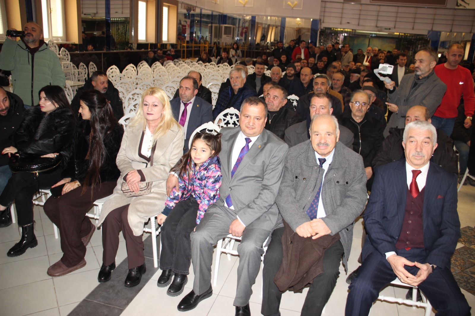 79C8Dbae 4Fb9 4F3D 9874 3B9Fb41184C6