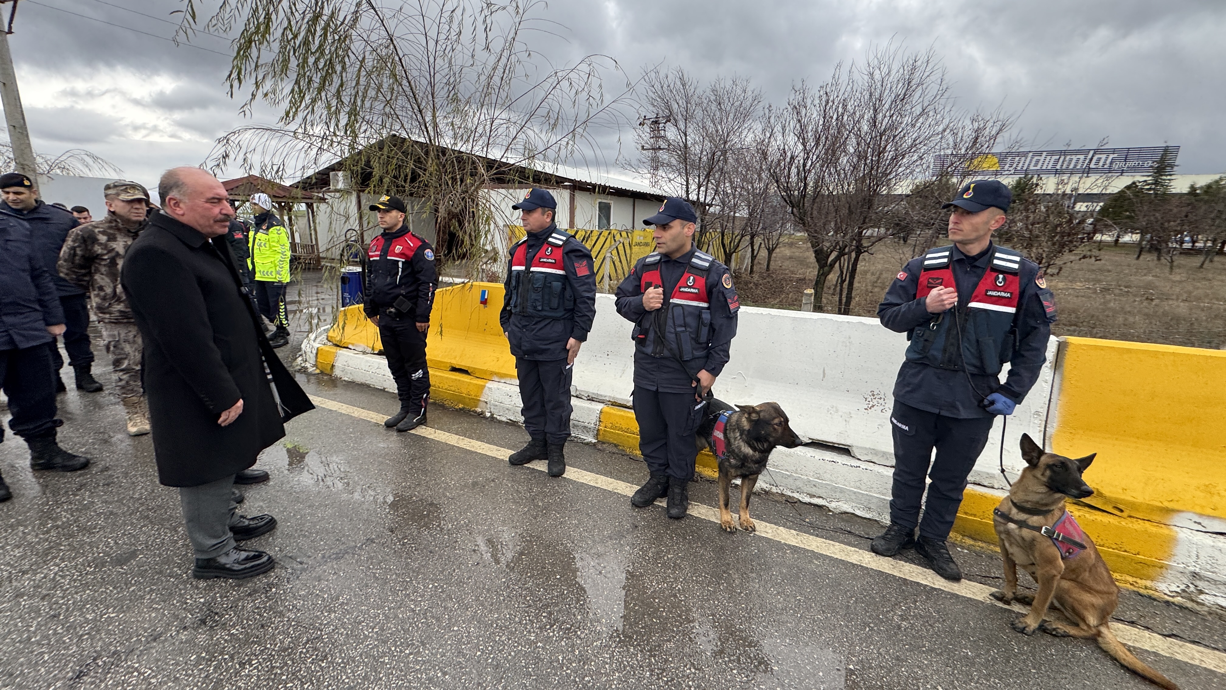 A A 20251231 40123316 40123311 V A L I C A L G A N C O R U M A N K A R A K A R A Y O L U N D A T R A F I K D E N E T I M I N E K A T I L D I