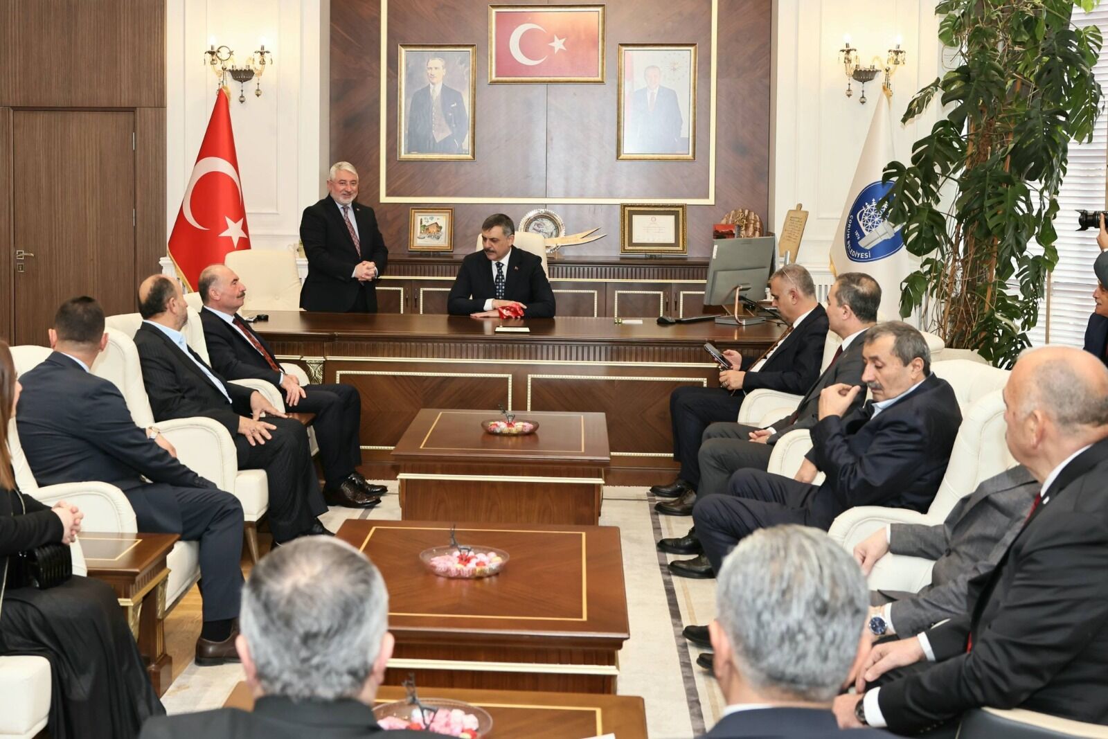 09F42F53 26A4 4De6 8D12 8D1377Cc0158