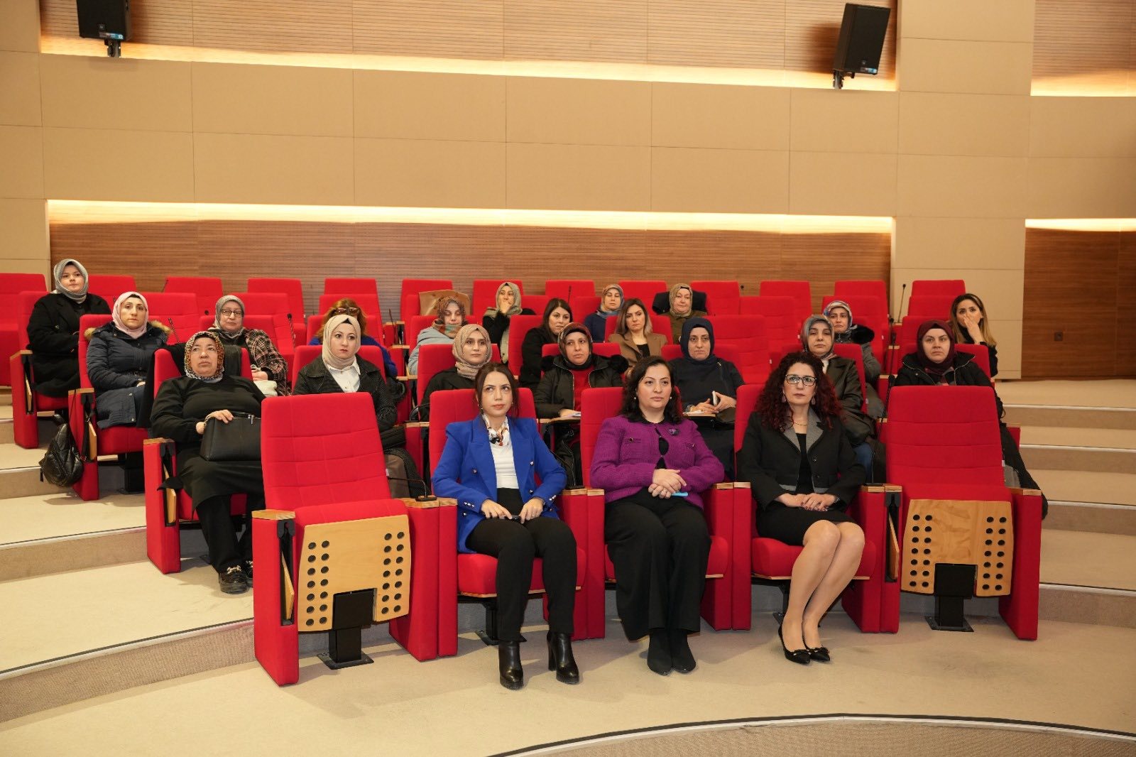 13060C16 8879 4603 9Ad8 3277A41D67D4