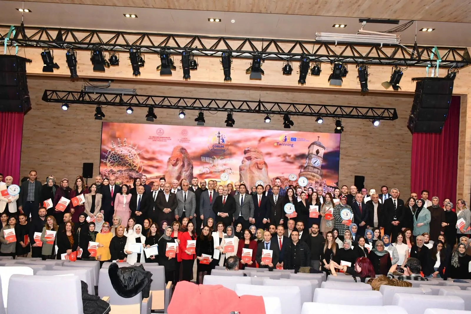 634811126 1329829939164835 6174825949686254208 N