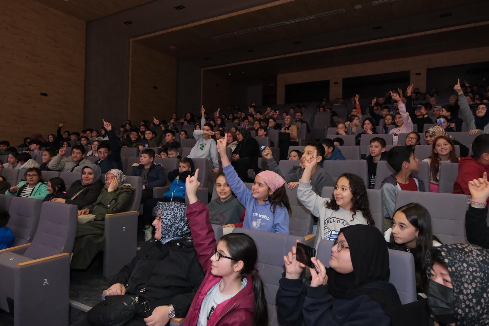 740Fae14 65F1 4402 Bfab F752D5Db2C5E