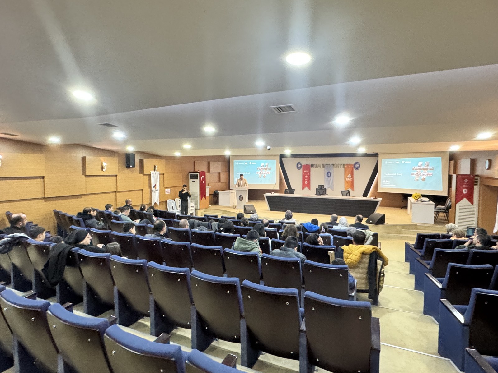 C94Faaf2 081F 44Bf A195 65B0C1346Cdc