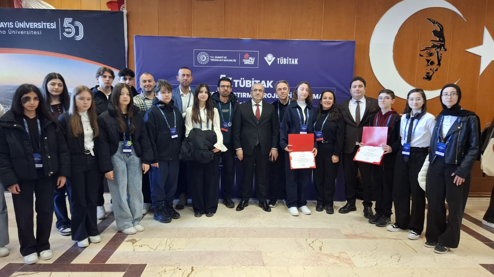 E7F3A1B4 72D5 41B1 8842 22A57A0B7D0B