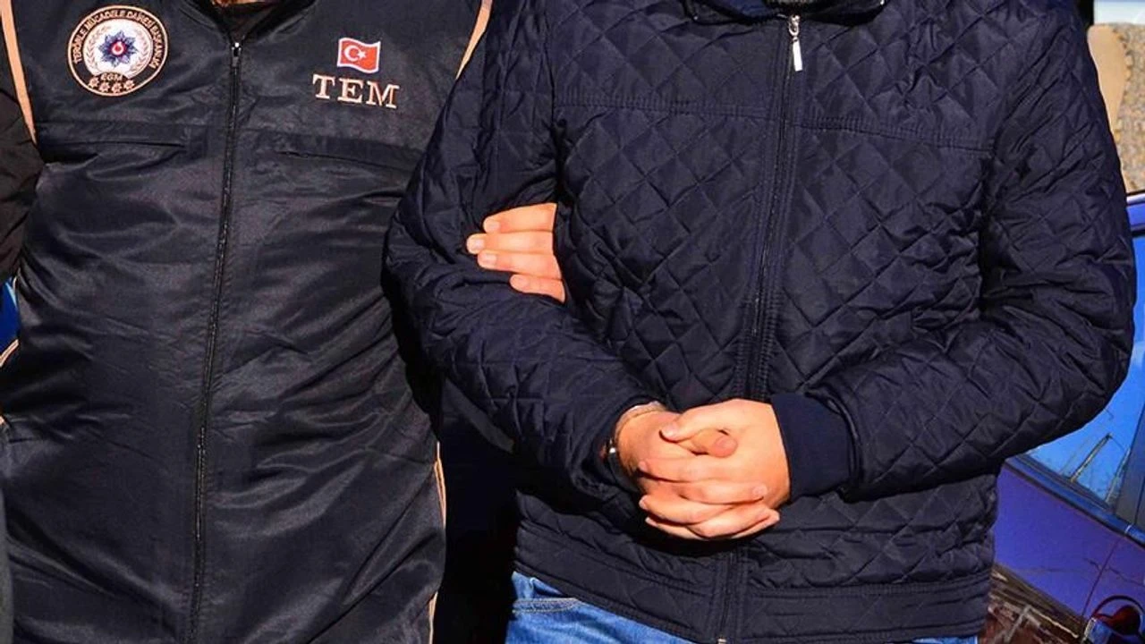 Uyuşturucu ticareti yaptığı  iddiasıyla gözaltına  alınan zanlı tutuklandı