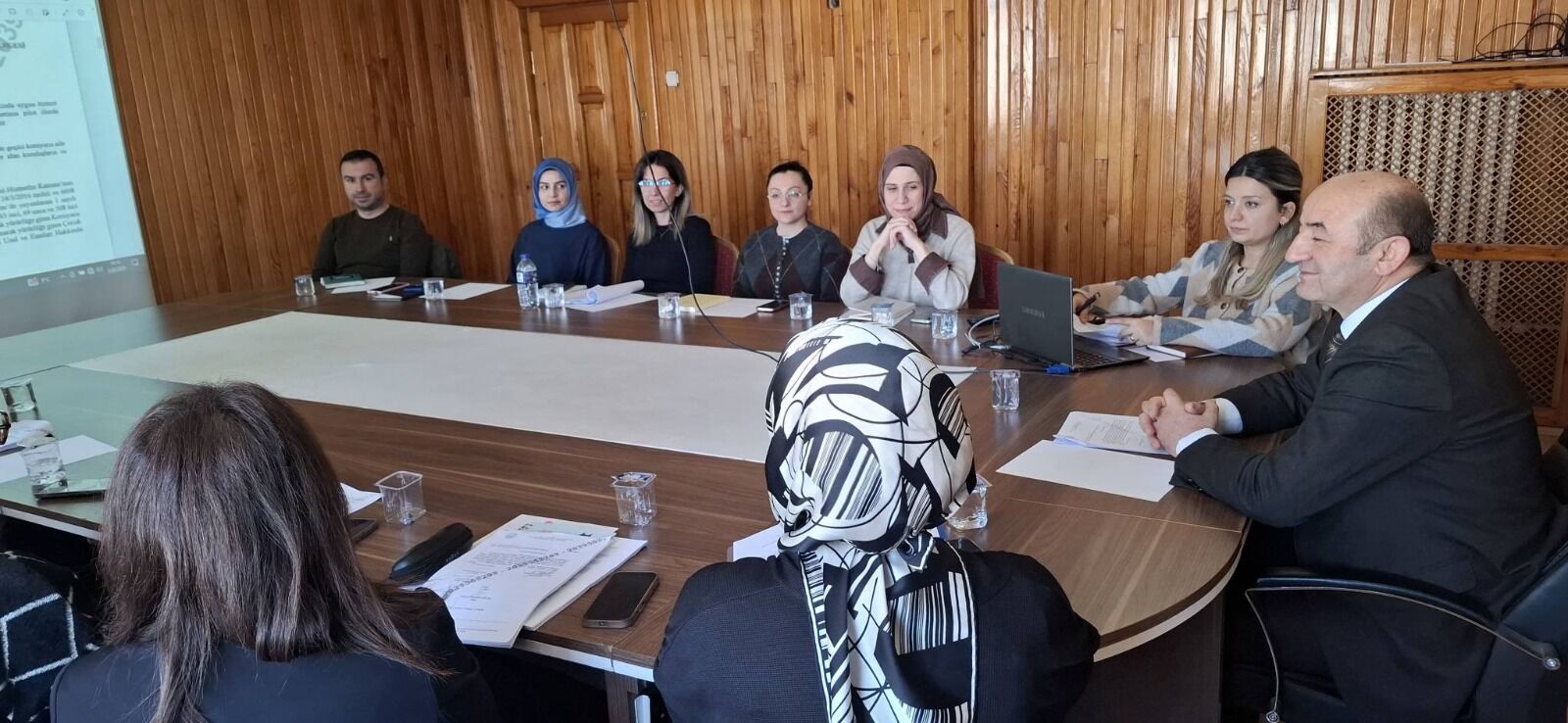 26D5F81F 7F3F 419F B4D2 F25989Cafadc