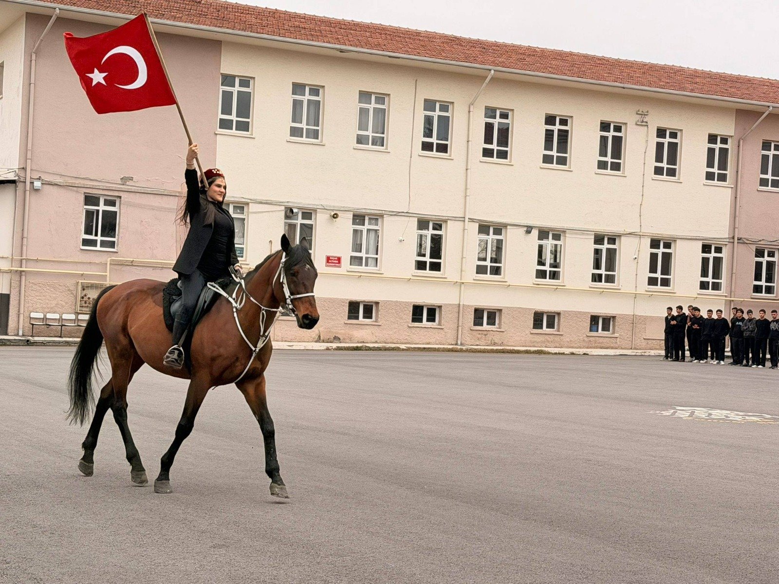 6587Cf94 6398 4C55 A9B4 8E6Bc7De21C9