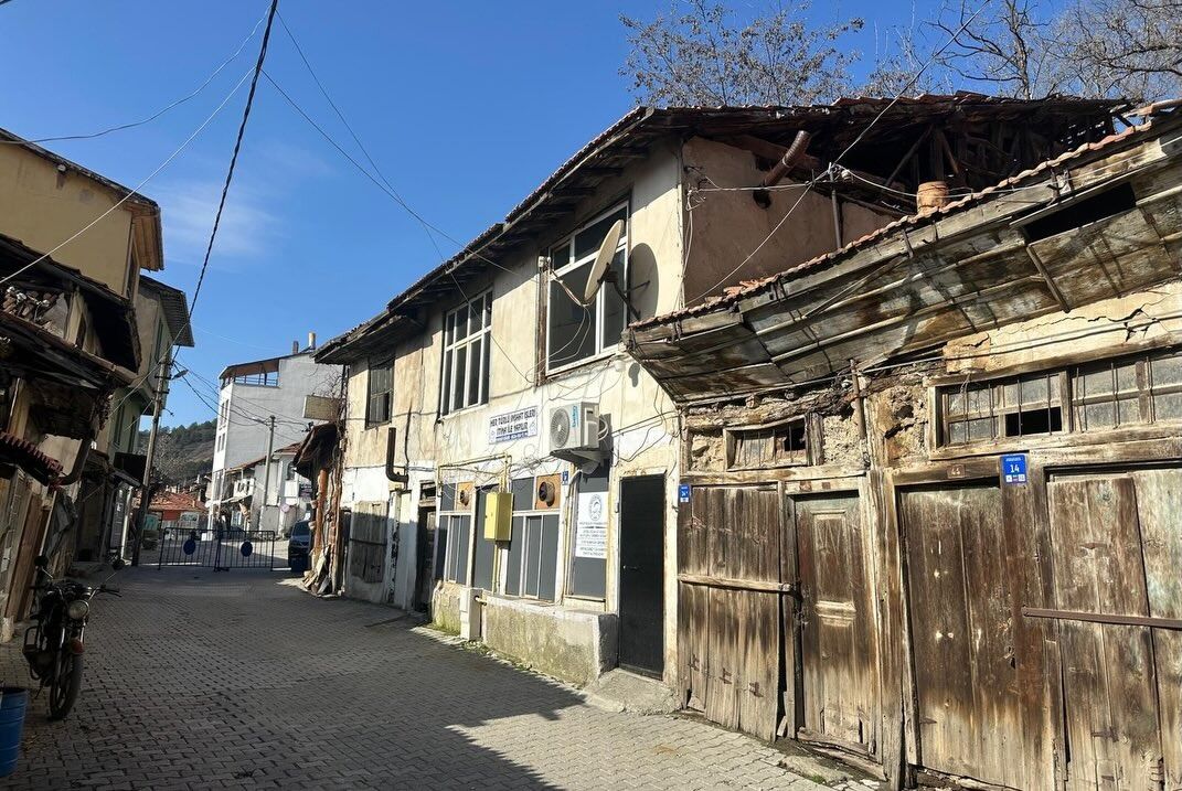 D61C74Bf 035B 4A7C 9907 D75A432E162A