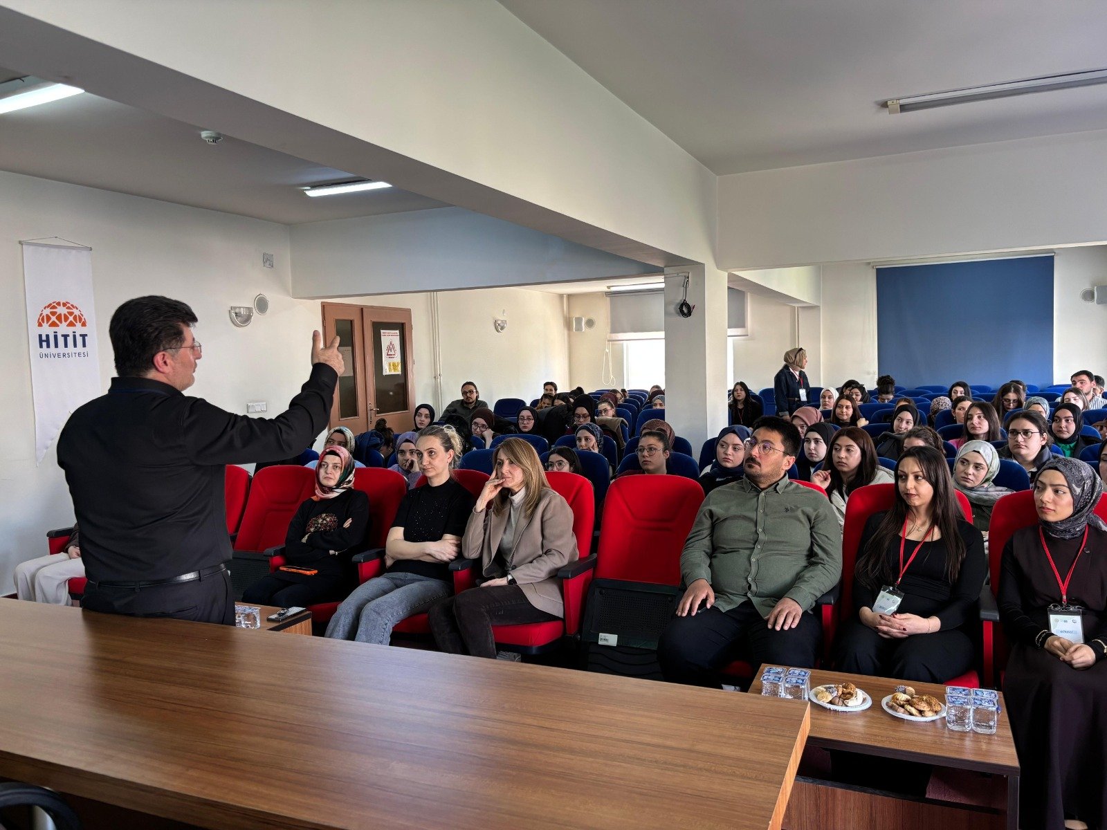 Dd795856 F8B2 48E9 9E82 2F4084659Afb