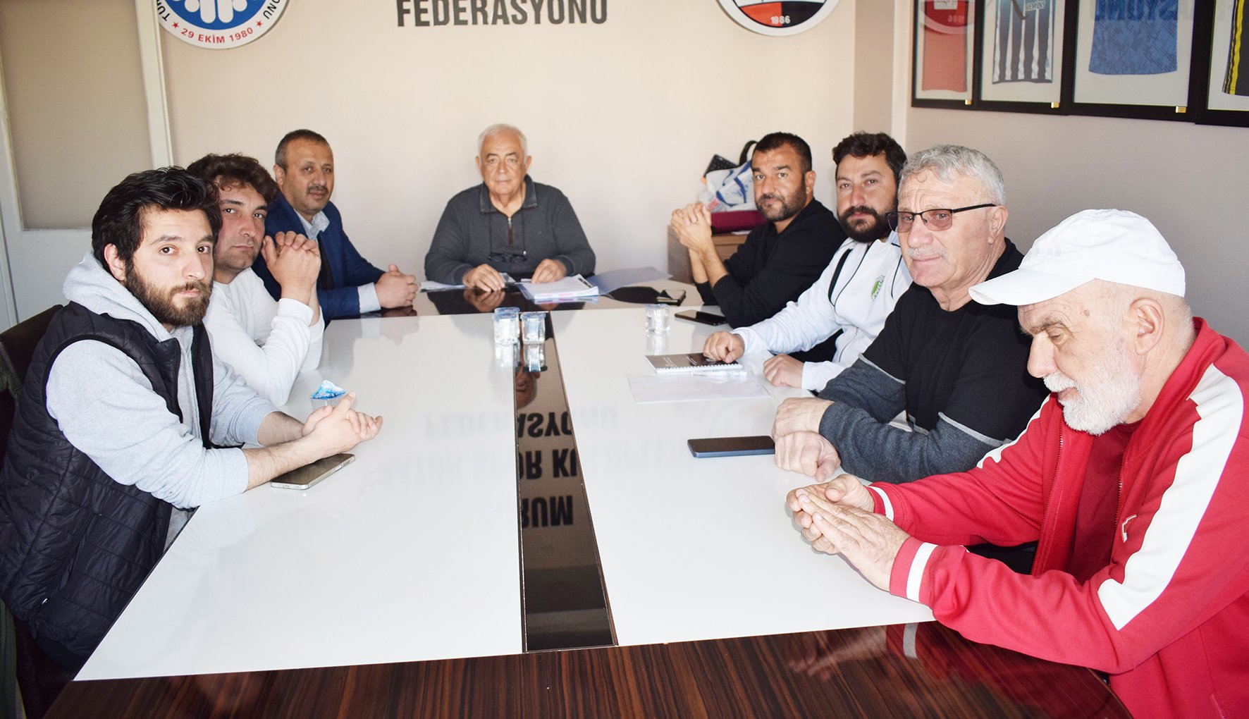 U11 ve U12 Ligi'nin teknik toplantısı yapıldı