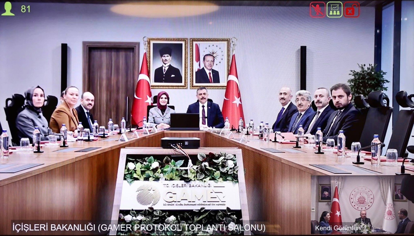 878Cf173 A047 4579 8756 21Bec65Fa02F