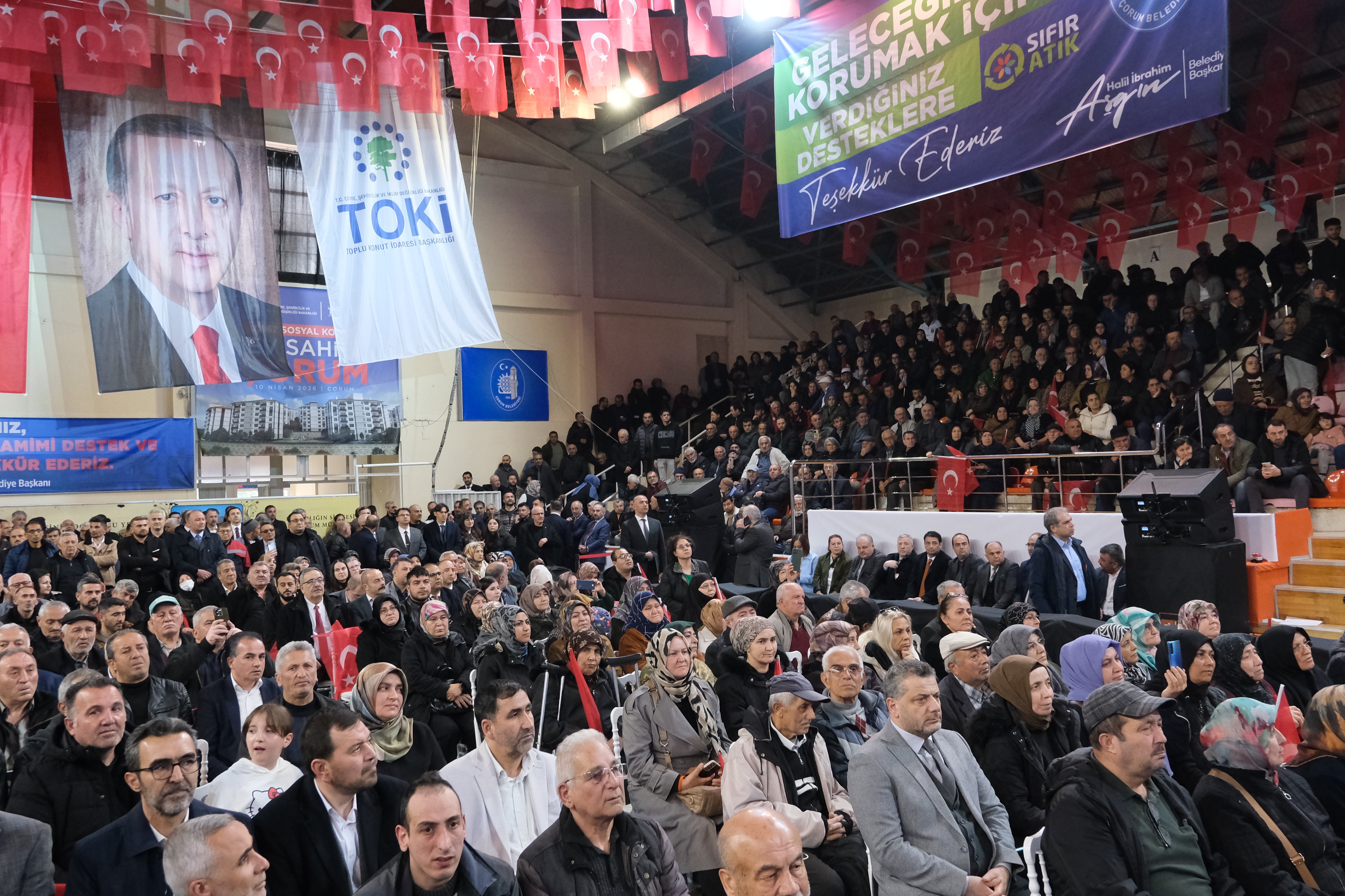 Çorum'da vatandaşların yuva özlemi gideriliyor