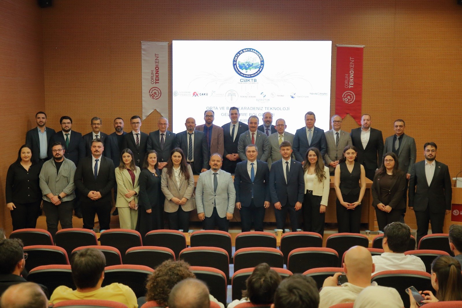 E62D72Ef 5640 46A3 Ba70 A81Ad988F7Fc