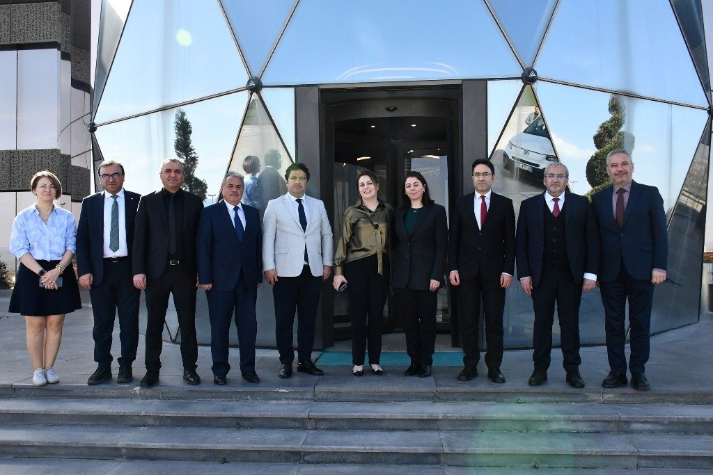 Geleceğin kuyumcuları yetişiyor