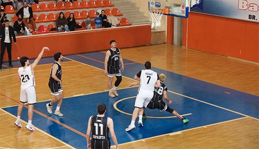 ‘Pota’da Çorum Belediye Isparta’yı farklı geçti: 95-59