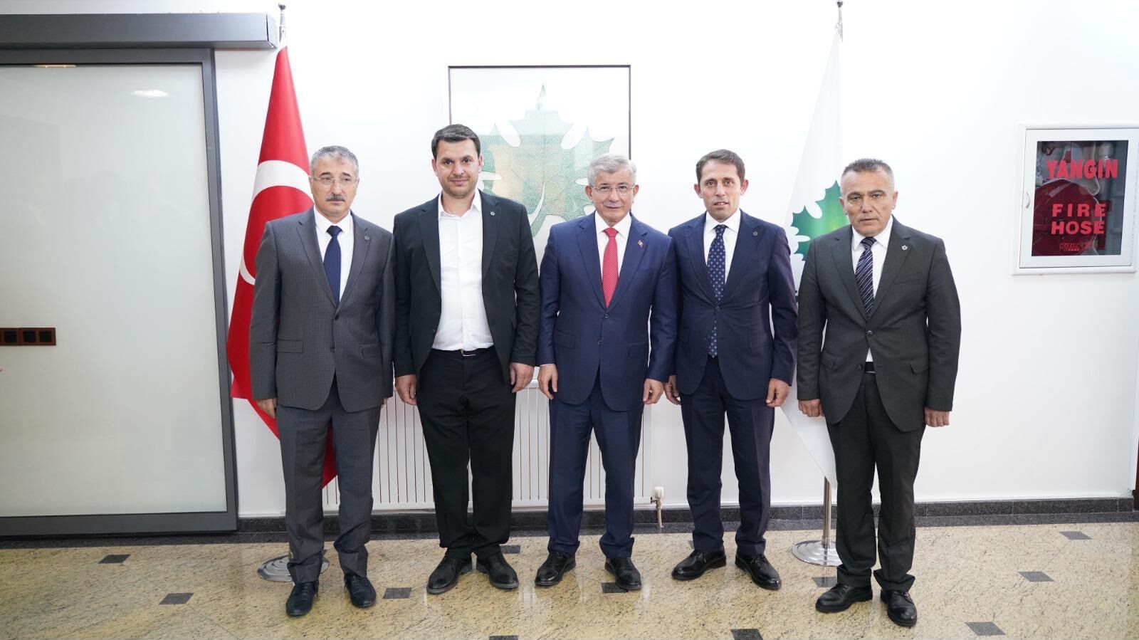 Gelecek Partisi’nde 3 ilçeye yeni atama