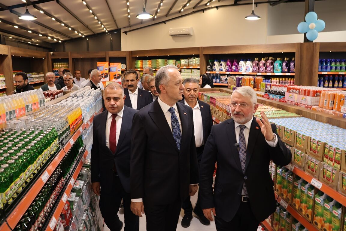 Çorum Belediyesi market açtı