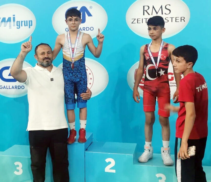 Minik Güreşçi 1