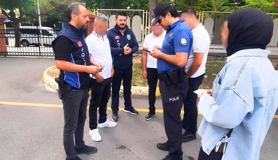 Okul çevrelerinde sıkı denetim